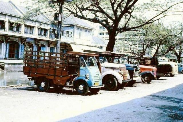 Name:  1964-bkk-transport.jpg
Views: 7047
Size:  70.8 KB