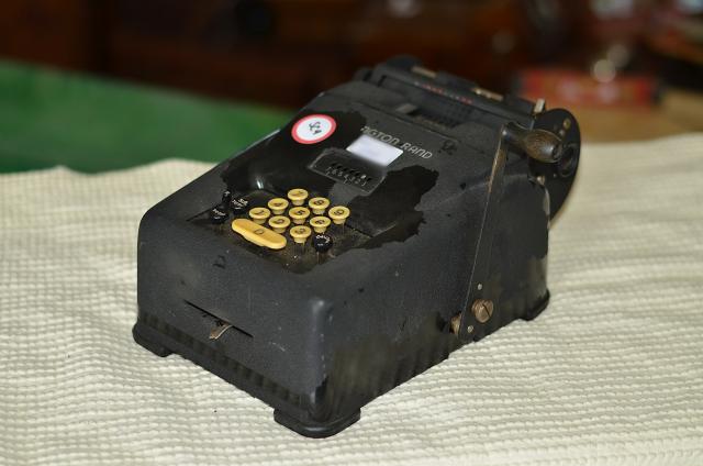 Name:  IMA_1227-1.jpg
Views: 145
Size:  33.2 KB