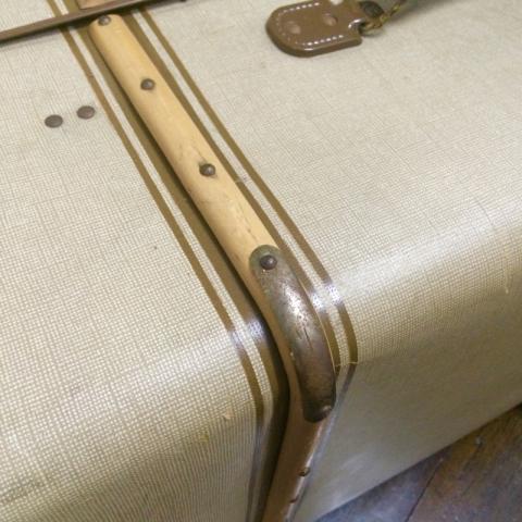 Name:  image-2377060049.jpg
Views: 802
Size:  37.4 KB