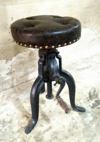 Name:  01.jpg
Views: 478
Size:  25.4 KB