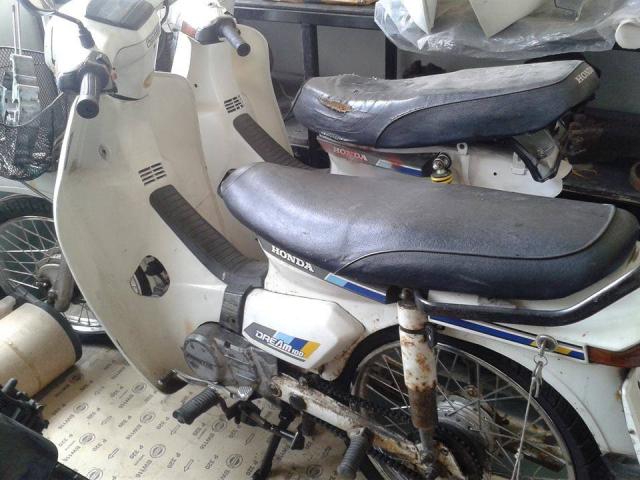 Name:  13006608_572217252937454_1125595052380130069_n.jpg
Views: 221
Size:  54.1 KB