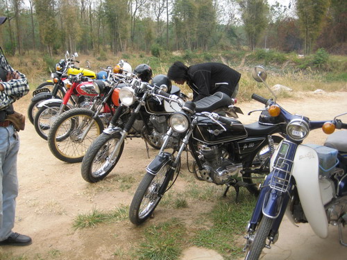 Name:  ֧ҹǨʹѹº˹.jpg
Views: 322
Size:  100.6 KB