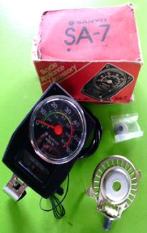 Name:  13281696_1715359775385988_284836713_n.jpg
Views: 353
Size:  15.4 KB