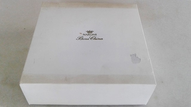 Name:  Шҹԡ NARUMI ҹôͧ͢  bone china ҾСͧ ҹҧ 23 cm. .jpg
Views: 354
Size:  42.7 KB