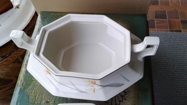 Name:  ԡçԹ෨ Made in ENGLAND Ҵҧҡٶ֧ 26 cm. ٧ 16.5 cm. Ҿ ó .jpg
Views: 763
Size:  74.1 KB