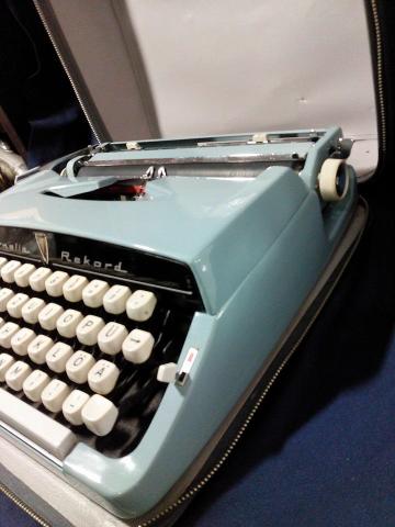 Name:  18275054_1925490551033371_664589383784762596_n.jpg
Views: 305
Size:  25.7 KB