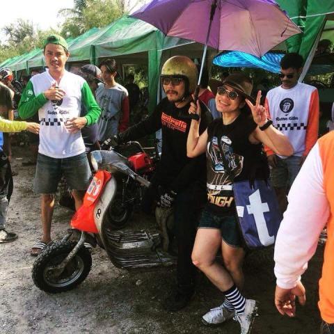 Name:  19990535_250780672103211_8683055880397696078_n.jpg
Views: 84
Size:  51.4 KB