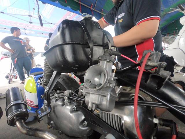 Name:  33505945_1251447888323937_5666552161241137152_n.jpg
Views: 98
Size:  52.1 KB