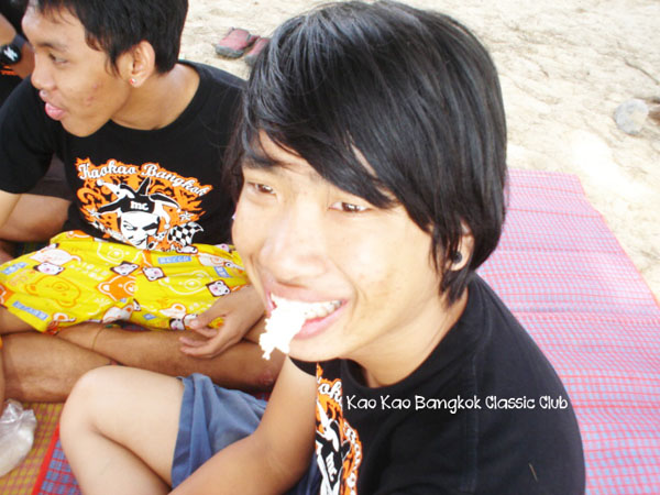 Name:  aaw.jpg
Views: 625
Size:  101.5 KB