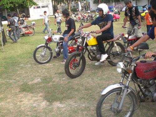 Name:  84.jpg
Views: 346
Size:  96.2 KB