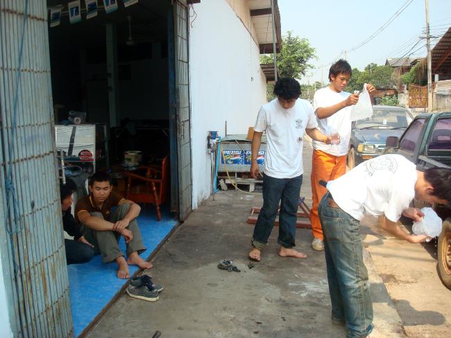 Name:  HjHdWq208359-02.jpg
Views: 1736
Size:  54.1 KB
