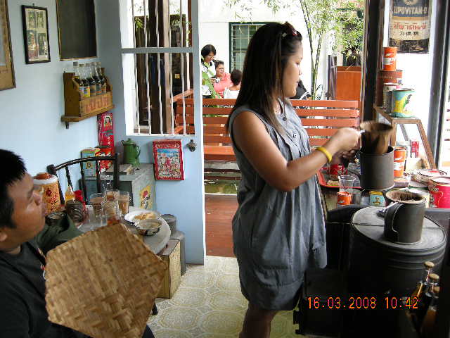 Name:  DSCN0127.jpg
Views: 176
Size:  89.2 KB