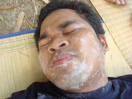 Name:  49.jpg
Views: 107
Size:  43.5 KB