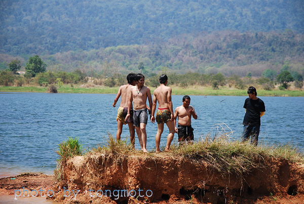Name:  56.jpg
Views: 429
Size:  146.9 KB