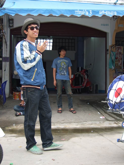 Name:  13.jpg
Views: 344
Size:  82.5 KB