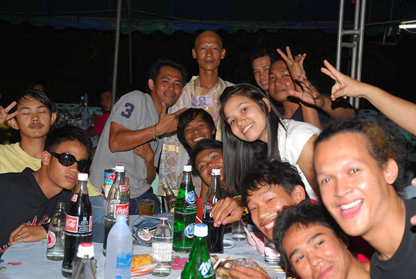 Name:  12.jpg
Views: 270
Size:  145.7 KB