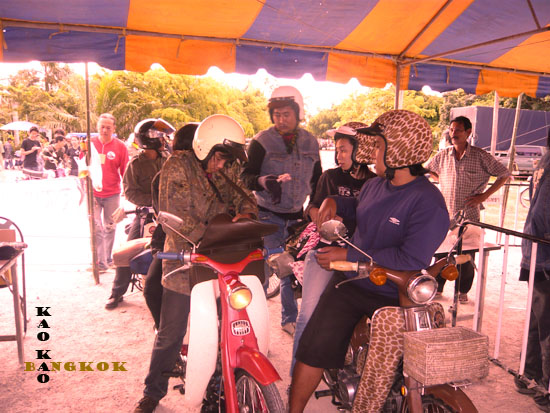 Name:  04.jpg
Views: 1171
Size:  125.3 KB