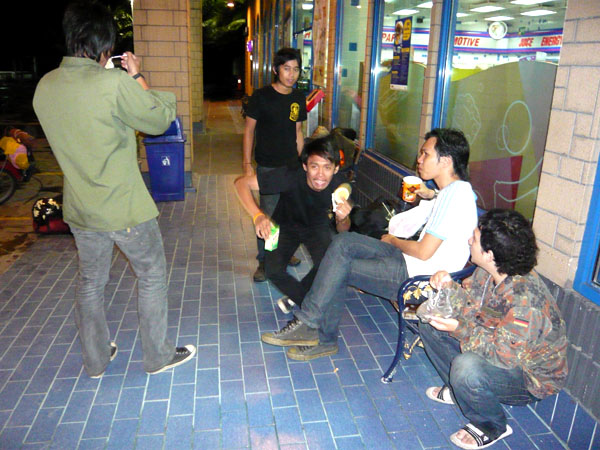 Name:  15.jpg
Views: 4274
Size:  124.3 KB