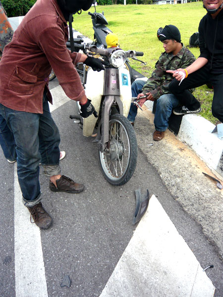 Name:  34.jpg
Views: 3932
Size:  130.6 KB
