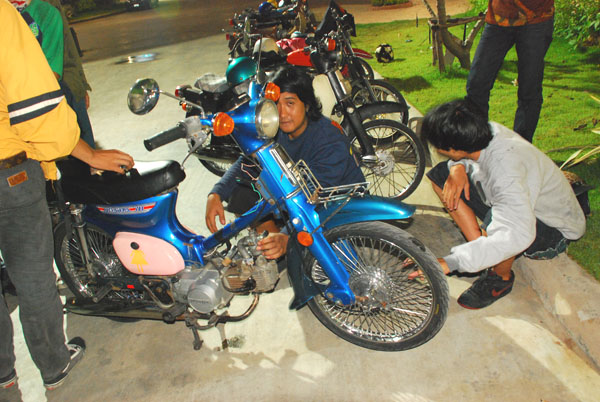 Name:  28.jpg
Views: 1727
Size:  122.3 KB