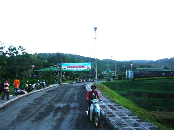 Name:  43.jpg
Views: 788
Size:  91.3 KB
