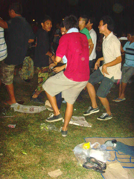 Name:  122.jpg
Views: 577
Size:  121.9 KB