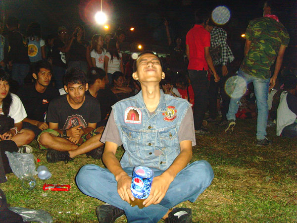 Name:  124.jpg
Views: 576
Size:  128.5 KB