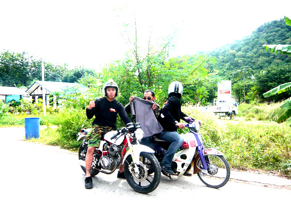 Name:  451.jpg
Views: 541
Size:  141.2 KB