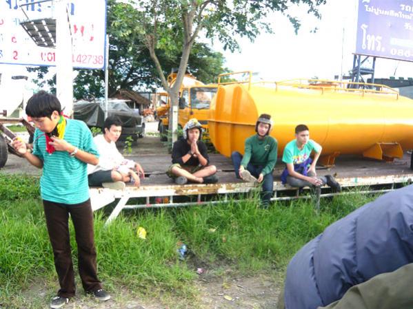 Name:  457.jpg
Views: 546
Size:  59.6 KB
