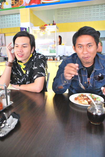 Name:  9.jpg
Views: 2147
Size:  97.4 KB