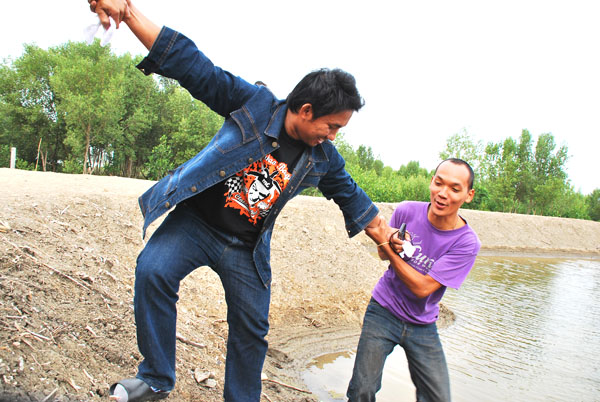 Name:  23.jpg
Views: 1932
Size:  121.6 KB