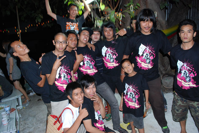 Name:  28.jpg
Views: 640
Size:  130.2 KB