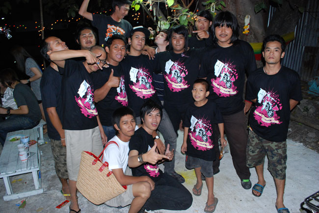 Name:  29.jpg
Views: 646
Size:  126.7 KB
