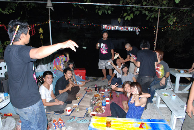 Name:  35.jpg
Views: 333
Size:  129.1 KB