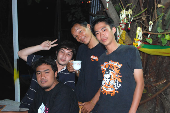 Name:  41.jpg
Views: 324
Size:  103.1 KB