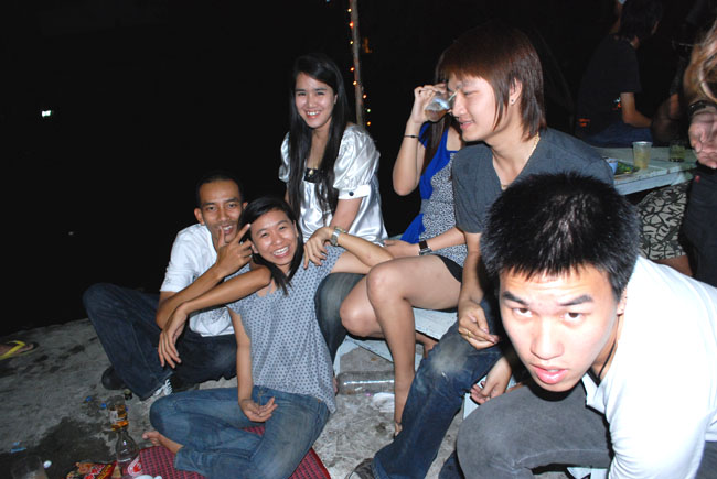 Name:  54.jpg
Views: 318
Size:  98.2 KB