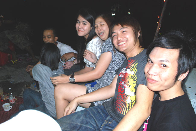 Name:  57.jpg
Views: 318
Size:  98.3 KB