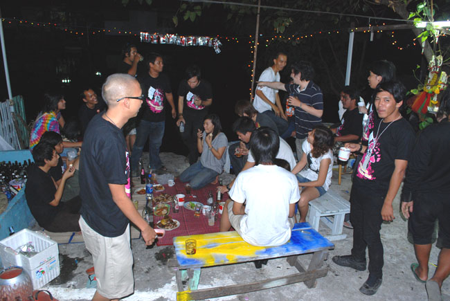 Name:  82.jpg
Views: 338
Size:  118.4 KB