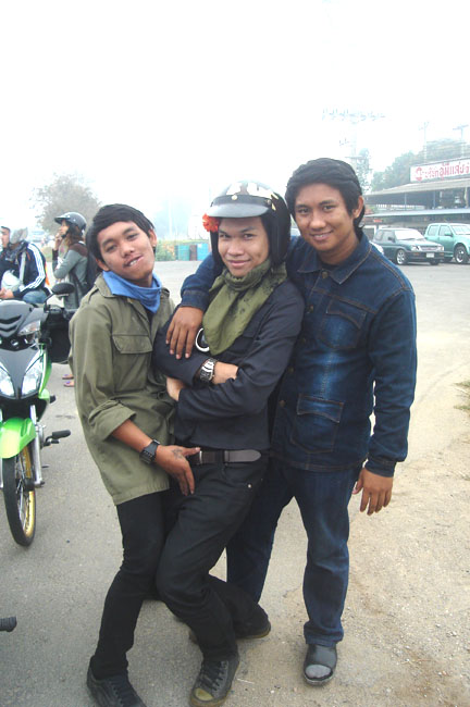 Name:  13.jpg
Views: 966
Size:  91.5 KB