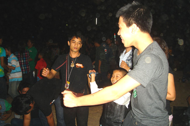 Name:  28.jpg
Views: 922
Size:  86.9 KB