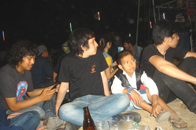 Name:  37.jpg
Views: 412
Size:  96.8 KB