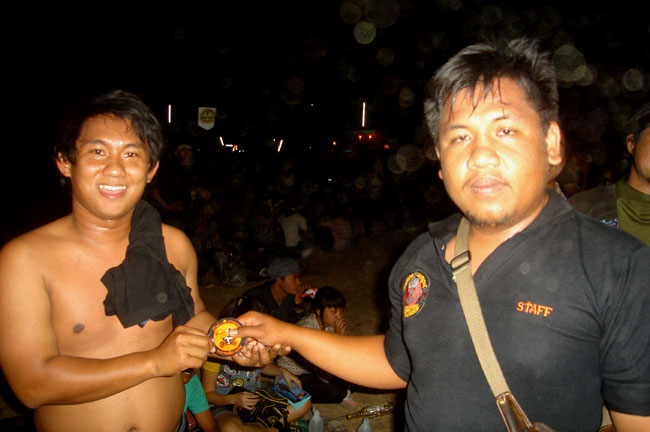 Name:  38.jpg
Views: 407
Size:  85.5 KB