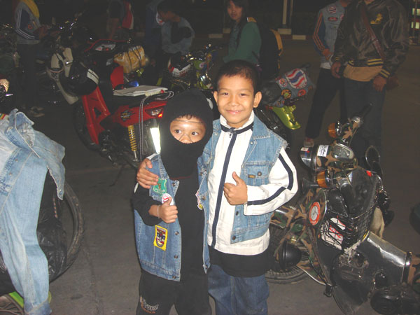 Name:  13.jpg
Views: 928
Size:  95.7 KB