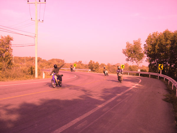 Name:  34.jpg
Views: 486
Size:  83.8 KB