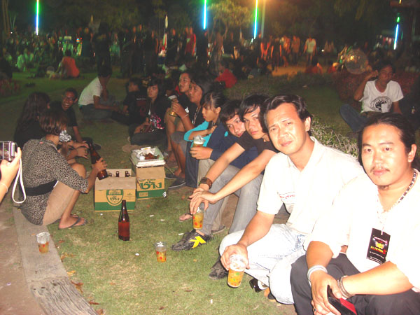 Name:  44.jpg
Views: 482
Size:  113.8 KB