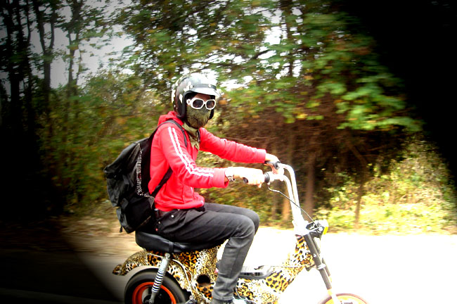 Name:  100.jpg
Views: 254
Size:  129.6 KB