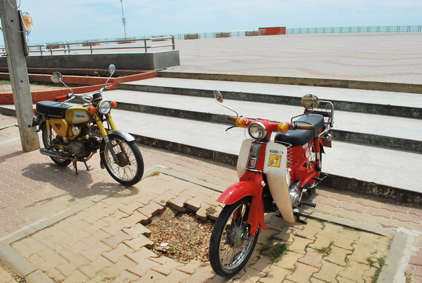 Name:  DSC_0375_resize.JPG
Views: 92
Size:  148.4 KB