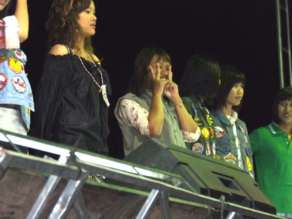 Name:  75.jpg
Views: 1012
Size:  97.1 KB