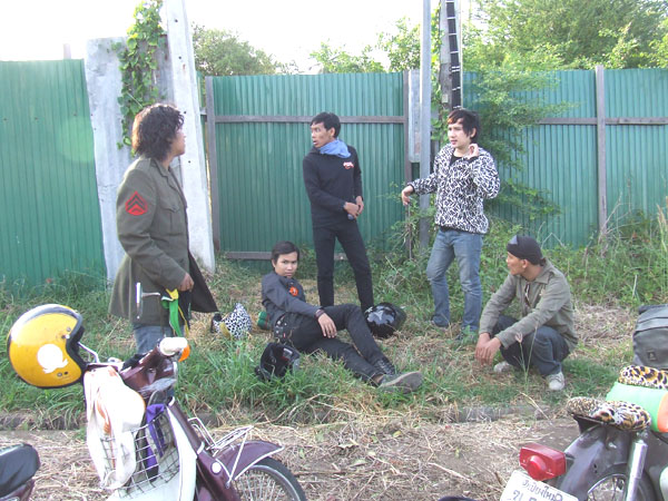 Name:  109.jpg
Views: 743
Size:  137.5 KB