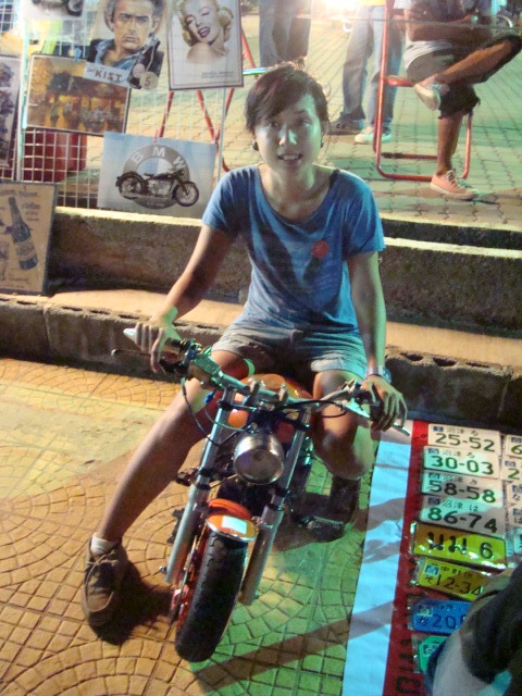 Name:  DSC01830.jpg
Views: 723
Size:  135.2 KB